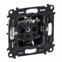 Механизм розетки с З/К винтового со шторками, Valena INMATIC Legrand 753029