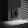 Розетка с З/К и шторками, Черный матовый, VOLTUM S70 VLS040208 Розетка с З/К и шторками, Черный матовый, VOLTUM S70 VLS040208