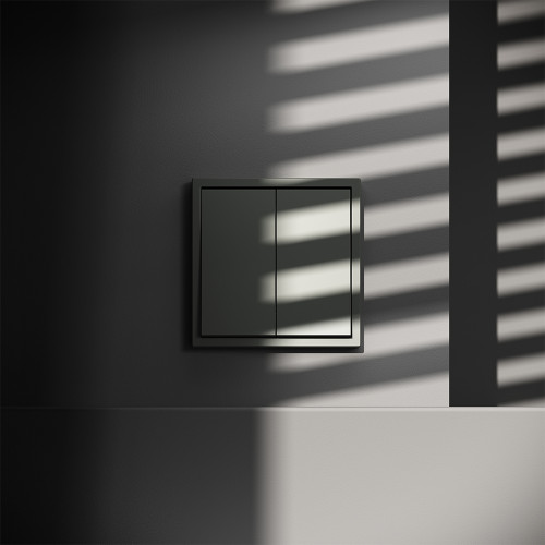 Кнопка без фиксации 2-кл., Титан, S70 Voltum VLS020606