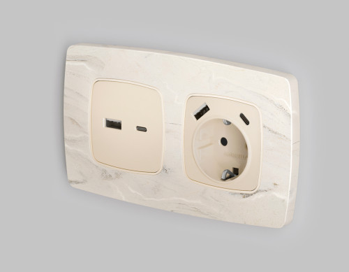 Лицевая панель розетки с З/К и USB зарядкой А+С с шторками, Бежевый матовый, OMEGA Quant Ambrella Volt OP3300