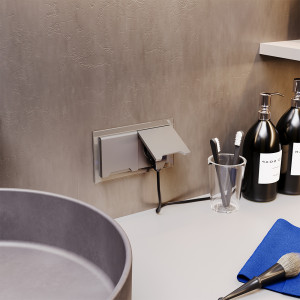 Розетка с З/К, шторками и крышкой, Шелк, S70 Voltum VLS040304