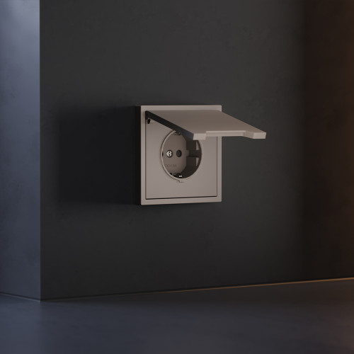 Лицевая панель для розетки с З/К, шторками и крышкой, Капучино, S70 Voltum VLS000814