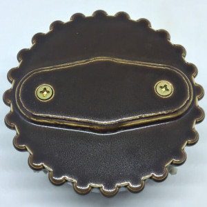 Распаечная коробка D80 с фигурной крышкой, подложка береза, Карамель, ЦИОН РКК-КАР2