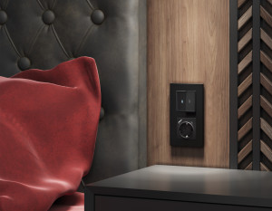 Рамка 3 местная пластик, Черный матовый, ALFA Qubi Ambrella Volt AF250703