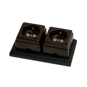 Ретро розетка керамическая с З/К, Коричневый, Кром Interior Electric РСЗКК/06