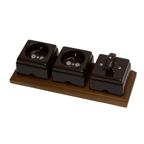 Ретро розетка керамическая с З/К, Коричневый, Кром Interior Electric РСЗКК/06