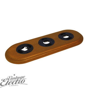 Рамка 3 местная деревянная, овал, Американский орех, Retrika Colony RСD-03004