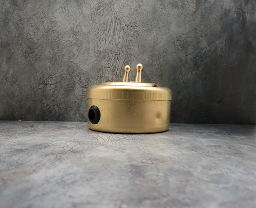 Выключатель тумблерный 2 кл., металл, Латунь, Petrucci 303VBS