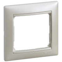 Рамка 1 местная, жемчужный, Valena Classic Legrand 770471