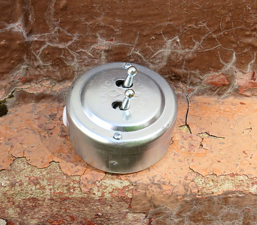 Выключатель тумблерный 2 кл. проходной, металл, Сталь, Petrucci 3066VST