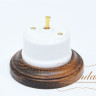 Выключатель керамика тумблерный 1 кл., белый с латунной ручкой Lindas 34410-G
