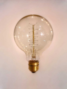 Лампа накаливания Эдисона G95 S 60Вт Е27, золотистая Loft&Wood G95S-60W