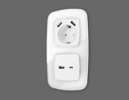 Лицевая панель розетки USB для быстрой зарядки тип A+C, Белый матовый, OMEGA Quant Ambrella Volt OP1310