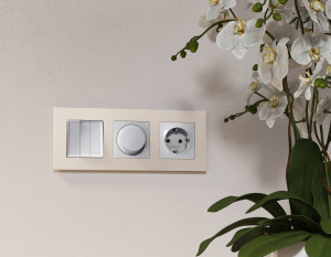 Рамка 3 местная пластик, Бежевый матовый, ALFA Techno Ambrella Volt AF220333