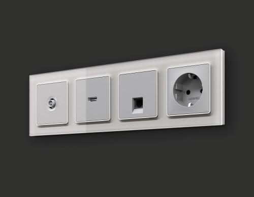 Розетка комп. с шторками RJ45 Cat. 6, Серебро глянец, ALFA Quant Ambrella Volt MA412010