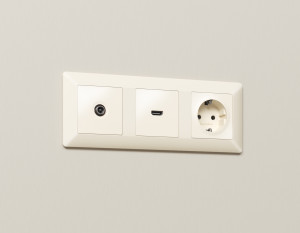 Розетка HDMI, Бежевый матовый, ALFA Quant Ambrella Volt MA334010