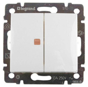 Выключатель 2 клав. с индикацией, белый, Valena Classic Legrand 774445