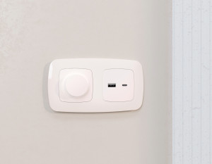 Рамка 2 местная пластик, Жемчуг, OMEGA Ecta Ambrella Volt OF140202