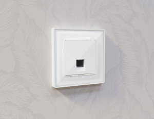 Лицевая панель розетки комп. с шторками RJ45 Cat. 6, Белый глянец, ALFA Quant Ambrella Volt AP1120