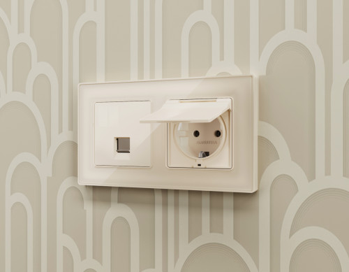 Лицевая панель розетки комп. с шторками RJ45 Cat. 6, Бежевый глянец, ALFA Quant Ambrella Volt AP3120