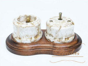 Выключатель керамика тумблерный 1 кл. проходной, Мрамор с бронзовой ручкой, Lindas 34513-B