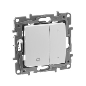 Диммер нажимной 400Вт, белый, Etika Legrand 672218