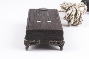 Ретро удлинитель Corriente темный дуб, бронзовые узкие ножки, черно белый провод Loft&Wood LW1024/12-26