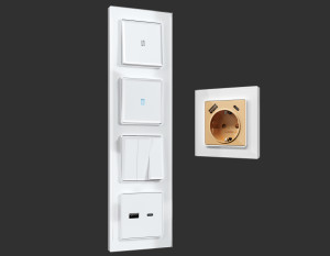 Рамка 4 местная стекло закаленное натуральное, Белый, ALFA Platos Ambrella Volt AF380104