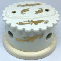 Распаечная коробка D80 из керамики с фигурной крышкой, подложка береза, золото, ЦИОН РКД-З2