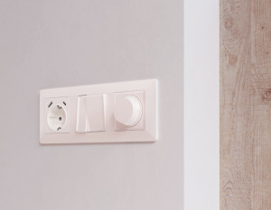 Рамка 3 местная пластик, Жемчуг, ALFA Line Ambrella Volt AF110203