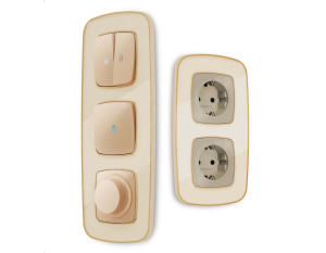 Рамка 3 местная стекло органическое, Бежевый\Шампань, OMEGA Coint Ambrella Volt OF640343