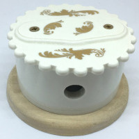 Распаечная коробка D80 из керамики с фигурной крышкой, подложка береза, золото, ЦИОН РК-З2