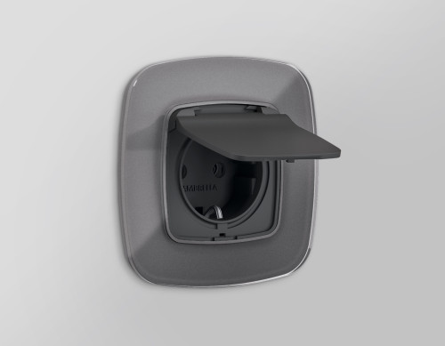 Лицевая панель розетки с З/К с крышкой и шторками, герметичная IP44, Графит Мягкое касание, OMEGA Quant Ambrella Volt OP9080