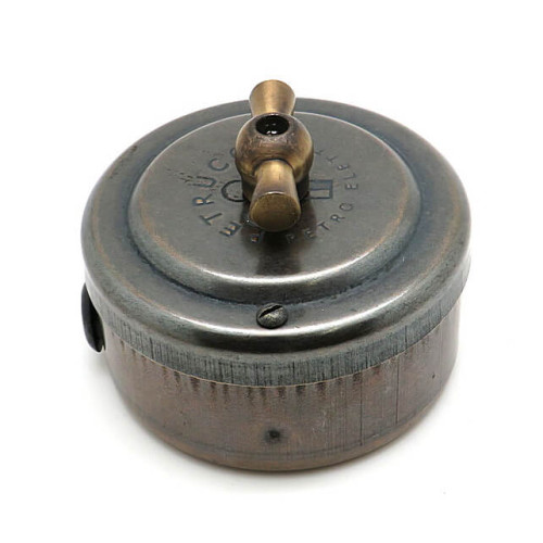 Выключатель поворотный 1 кл. проходной (2 положения), металл, старая бронза, Petrucci 306BRO