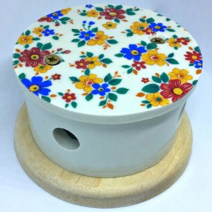 Распаечная коробка D80 из керамики с круглой крышкой, подложка береза, ситец, ЦИОН РК-СИТ1