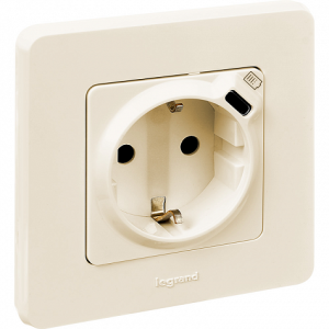 Розетка с З/К со встроенной USB зарядкой, слоновая кость, INSPIRIA Legrand 673771