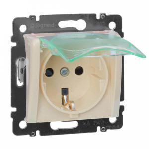 Розетка с З/К со шторками и крышкой IP44, слоновая кость, Valena Classic Legrand 774120