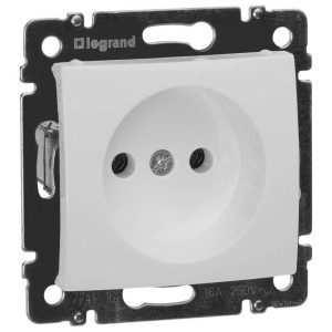 Розетка без З/К, белый, Valena Classic Legrand 774416