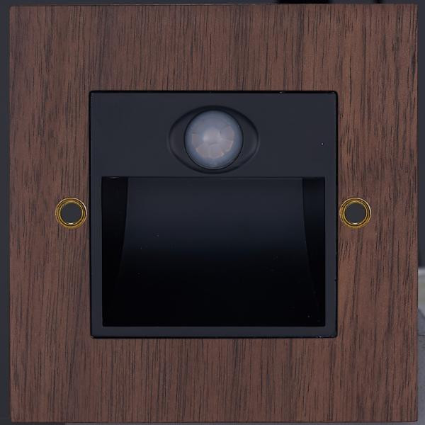 Подсветка светодиодная с датчиком, Oрех, Sevilla Salvador SWBY3CC15