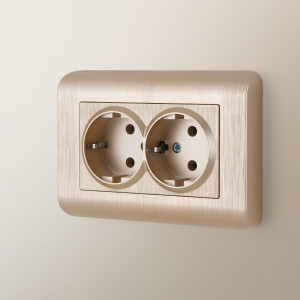 Розетка двойная с З/К без шторок 16А 250В, Шампань рифленый, Werkel W1172010