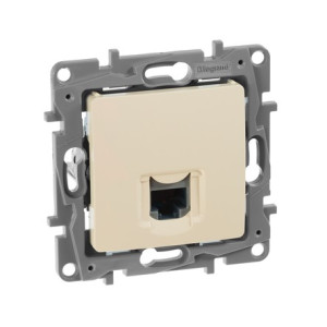 Розетка компьютерная RJ45 Cat. 5e, слоновая кость, Etika Legrand 672341
