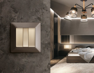 Рамка 3 местная пластик, Темная бронза матовый, ALFA Line Ambrella Volt AF110633