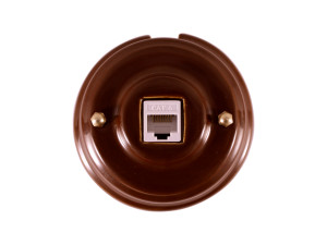 Розетка комп. RJ45 cat.6, керамика, Kоричневый Bruno, золотистая фурнитура, Leanza РК6КЗ