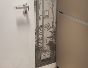 Рамка 3 местная пластик, Серо-бежевый матовый, ALFA Qubi Ambrella Volt AF250363