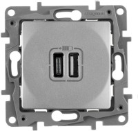 Розетка USB для зарядки A+C, алюминий, Etika Legrand 672436